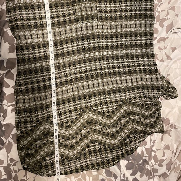 🍀4 for $25🍀 

Joe Fresh Tunic - Picture 10 of 10